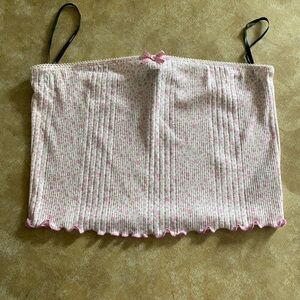 Forever 21 Pink and White Floral Crop Top